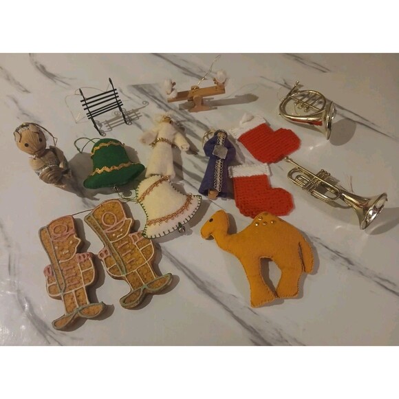 Vintage Christmas Ornaments Lot Of 14 Holiday Handmade Cottage - Picture 1 of 10